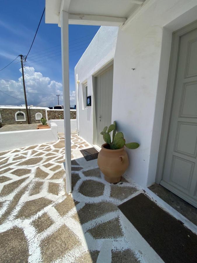 Sing And Blossom Accommodation Mykonos Town Exterior photo